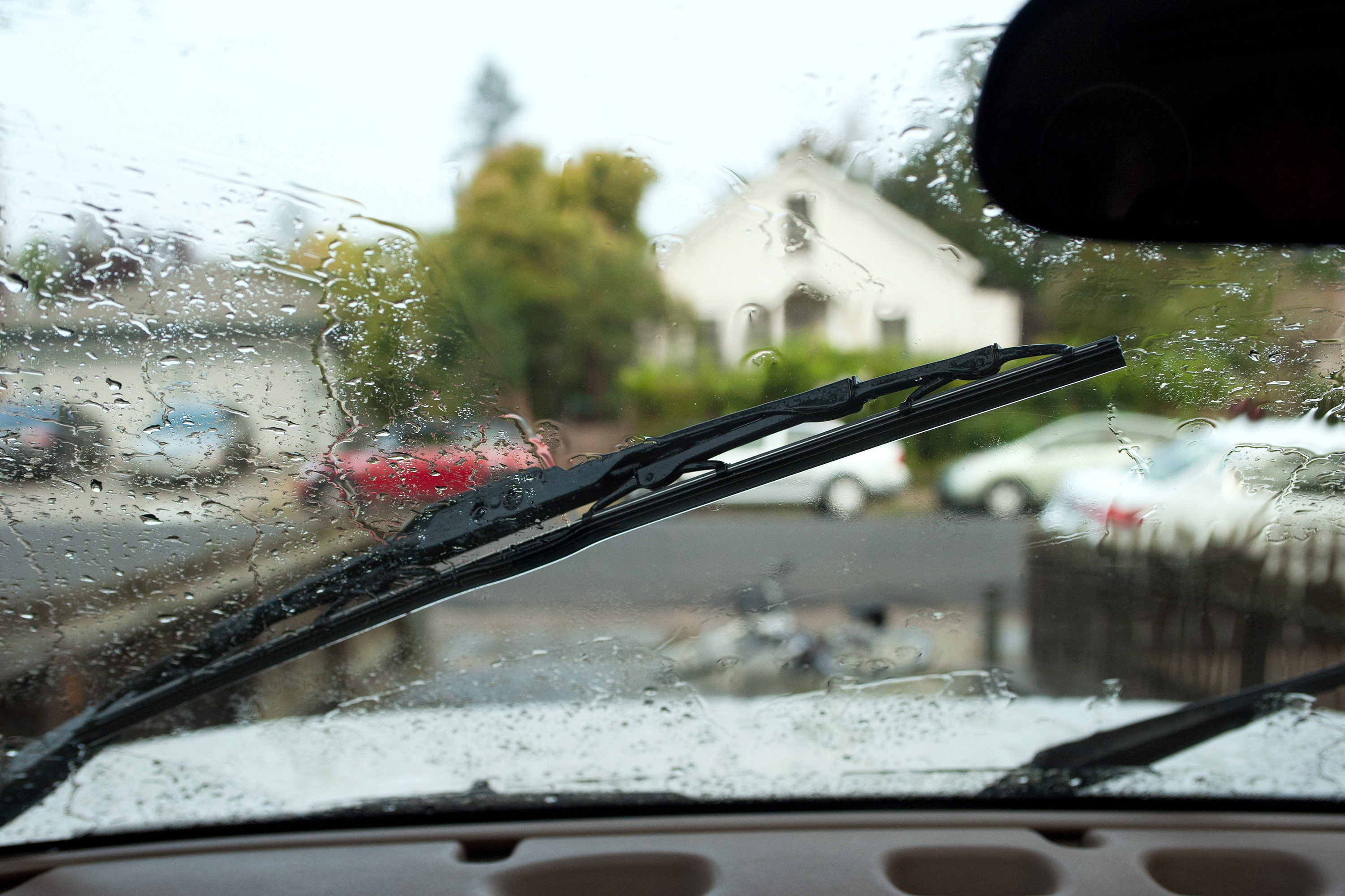 How to Stop Noisy Wipers (with Pictures)