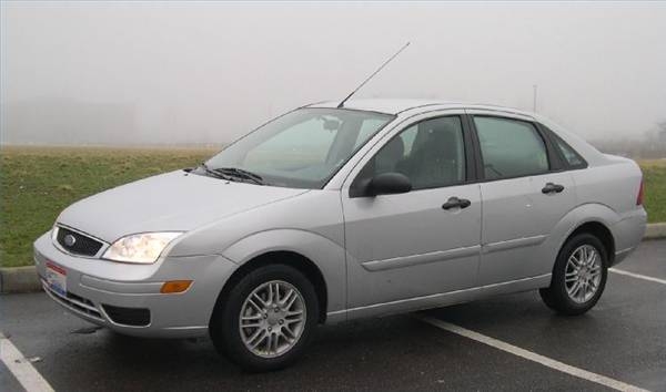 How to Clean a Ford Focus IAC Valve