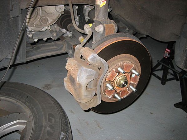 How to change brake pads on a Honda Pilot