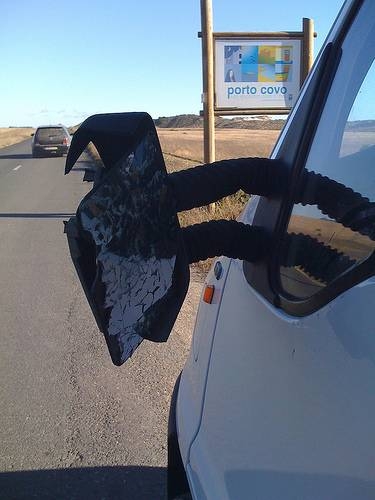 How to Fix a Side Mirror on a Ford Ranger