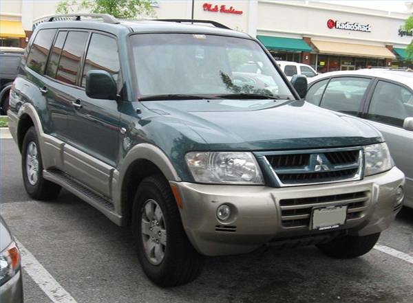 How to Change the Serpentine Belt on a Mitsubishi Montero