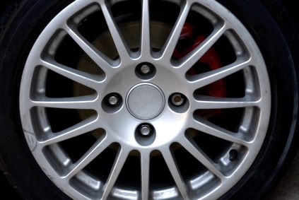 Will Ford Rims Fit a Mazda?