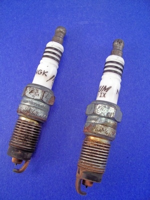 What Causes Gas Filled Spark Plugs?