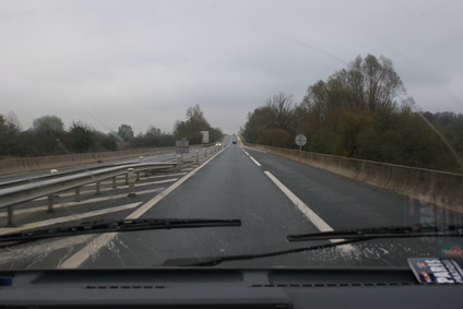 What Causes Windshields to Crack?