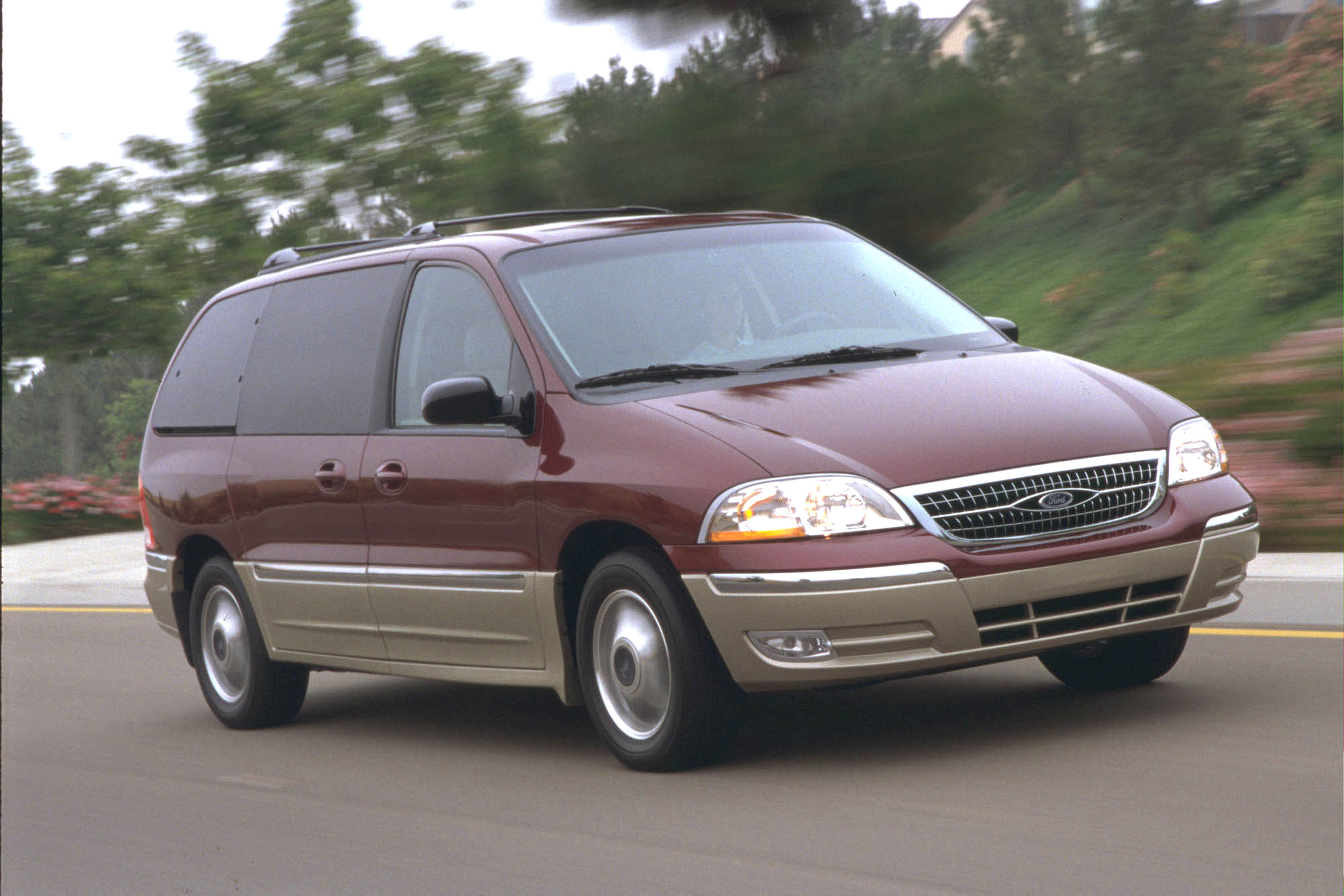 How to Replace the Coil Pack in a 2002 Ford Windstar