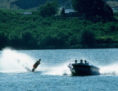 How to Check the Lower Unit Gear Oil on a MerCruiser Alpha One Outdrive