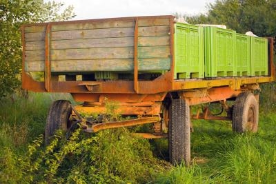 How to Clean a White Cargo Trailer