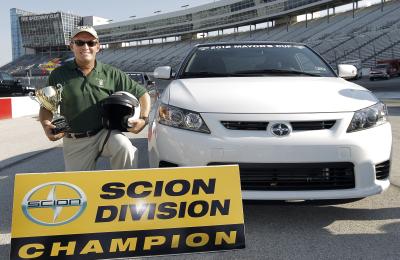 How to Program a Keyless Entry for a Scion tC