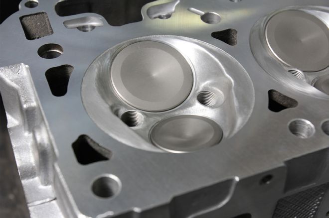 Hemi Build Cylinder Heads Bowl