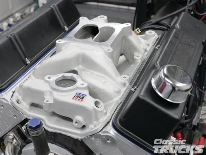 Edelbrock Intake Manifold