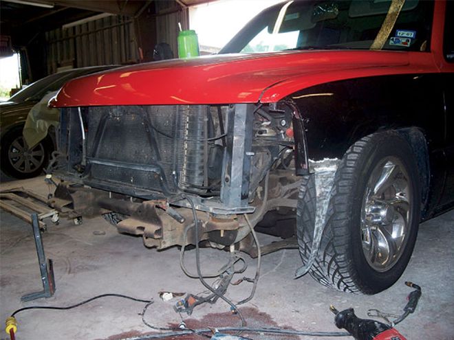 Custom 2000 Chevrolet Silverado Front End Conversion - 68 Clip On An 00 Silverado