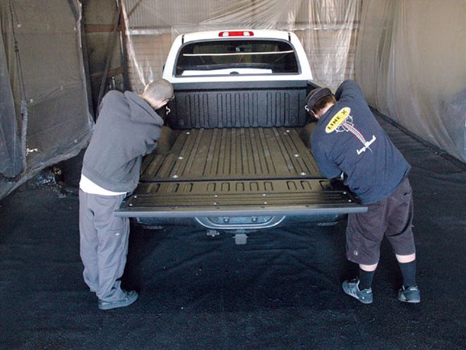 2006 Toyota Tundra Bedliner - Bed Etiquette