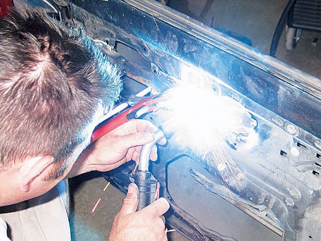 Suicide Doors Install on a 1993 Toyota Pickup - Suicidal Tendencies