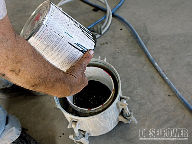 1997 Ford F350 Underbody Rust Removal - Busting Rust