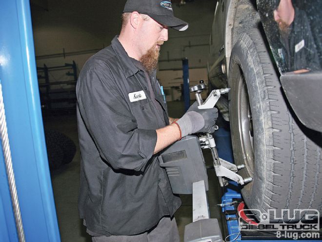 Suspension Lift Kit on a Ford F-350 - Pro Comp Package Deal