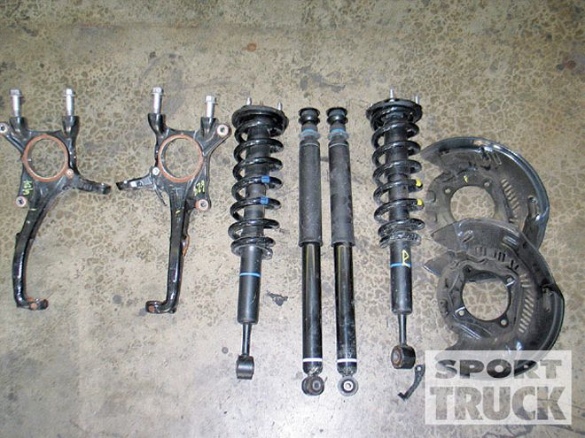 2007 Toyota Tundra Ground Force Drop Kit - Going Down