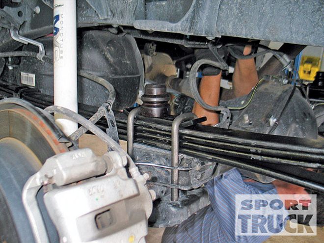 2007 Toyota Tundra Ground Force Drop Kit - Going Down