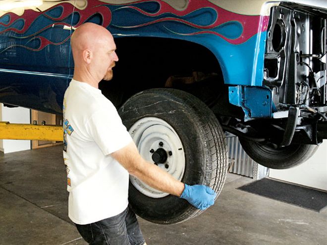 1994 Chevy Silverado Suspension Installation - Getting A Lift