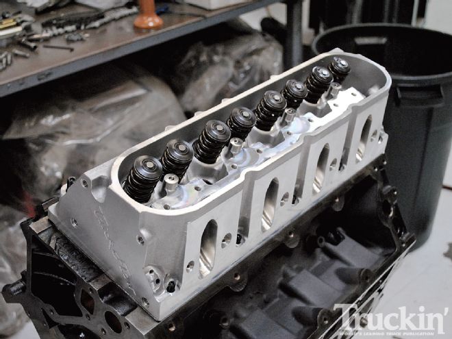 5.3L LM7 Engine Build - Small Cubes, Huge Power