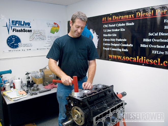 7.1L Duramax Stroker Buildup - Its A Diesel!