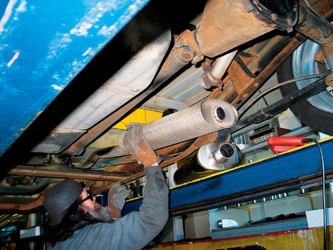 MagnaFlow Exhaust System On A 1989 Chevy S10 - Exhaust On A Dime