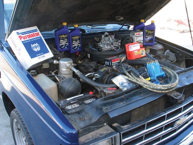 1989 Chevrolet S-10 Tune-Up - Maintenance With a Shot of Whoop Ass