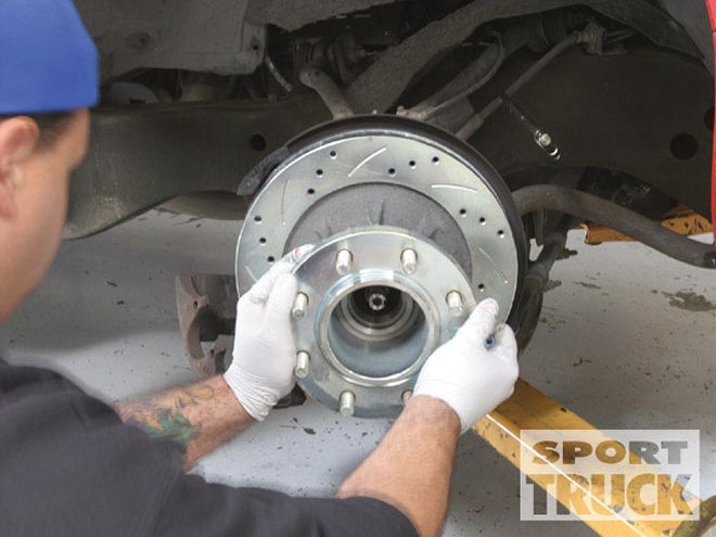 Upgraded Brakes on a 1999 Chevy C3500 Dually - Brake Check!