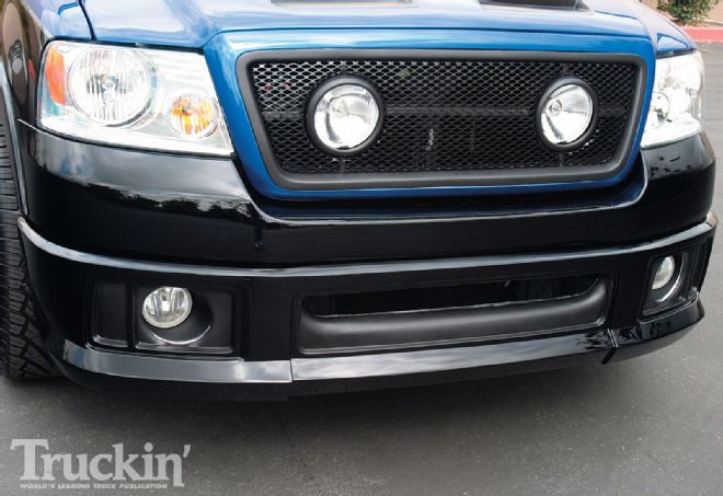 2007 Ford F150 Upgrades - Illumination Installation