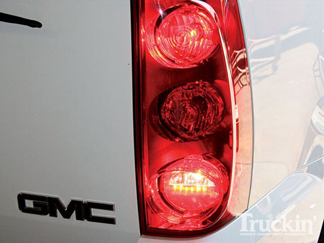 2008 GMC Yukon LED Taillights Installation - Lightin Up The Night